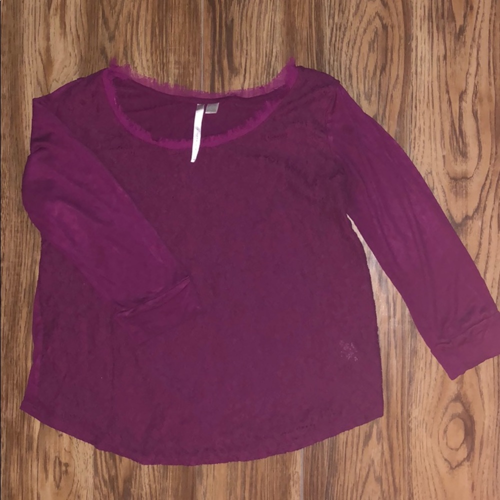 This is a beautiful top by Lauren Conrad!